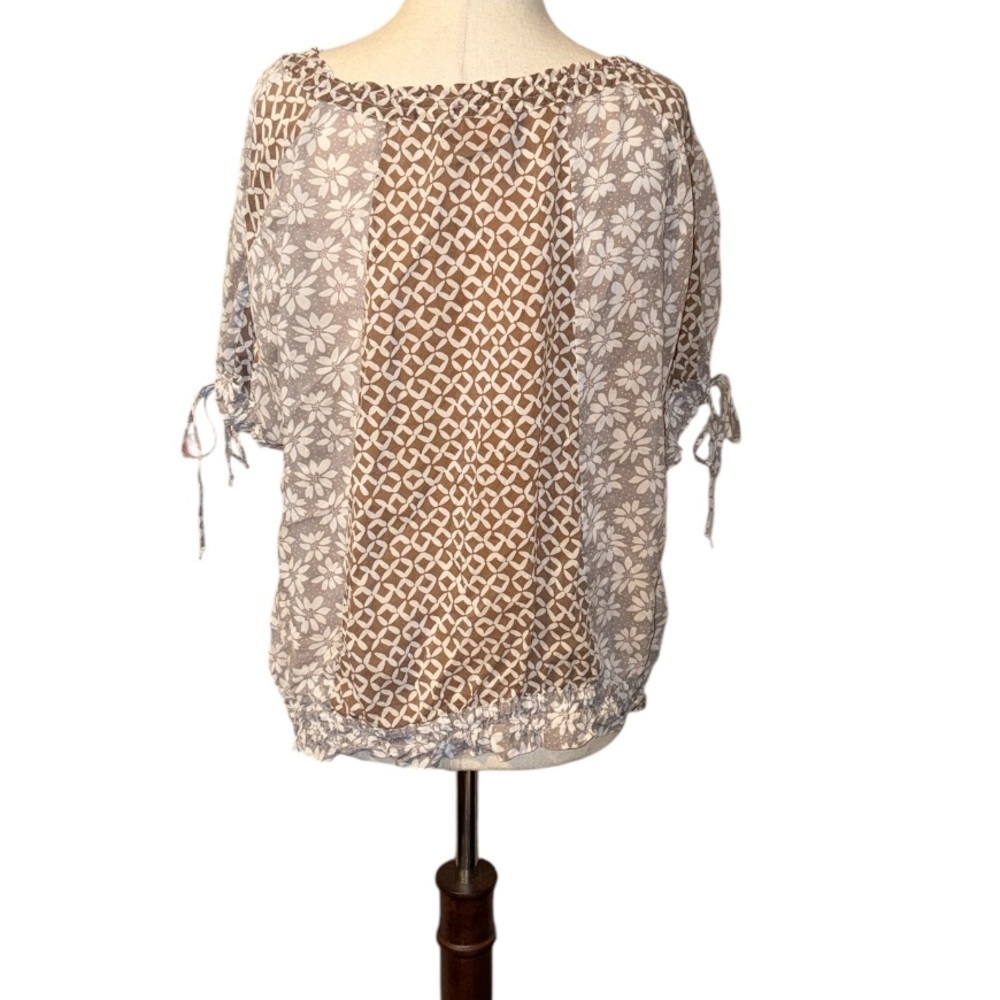 Johnny Was Tan and Cream Geometric Blouse - Picture 2 of 3